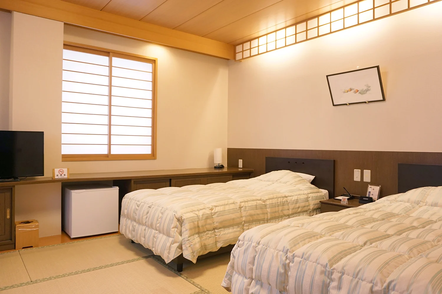 本館 建物側 和洋室T+3畳 客室例1