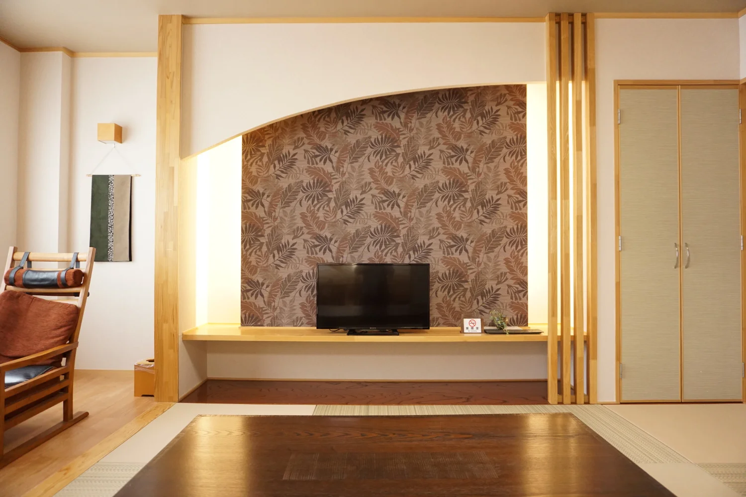 本館 山側 和洋室T+8畳 客室例3